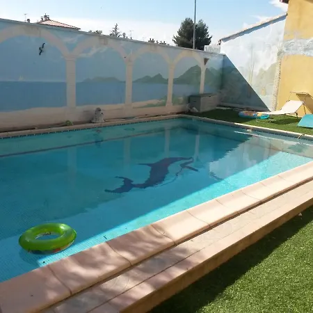 Climatisée Grande Piscine 6-8 Pers Sans Vis à Vis Villa Aigues-Mortes