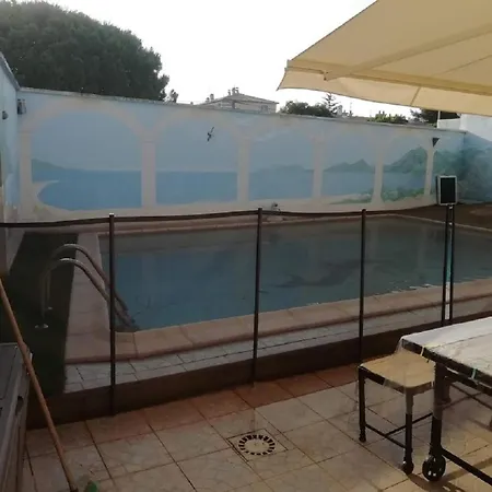 Villa Climatisée Grande Piscine 6-8 Pers Sans Vis à Vis *