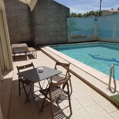 Climatisée Grande Piscine 6-8 Pers Sans Vis à Vis Villa